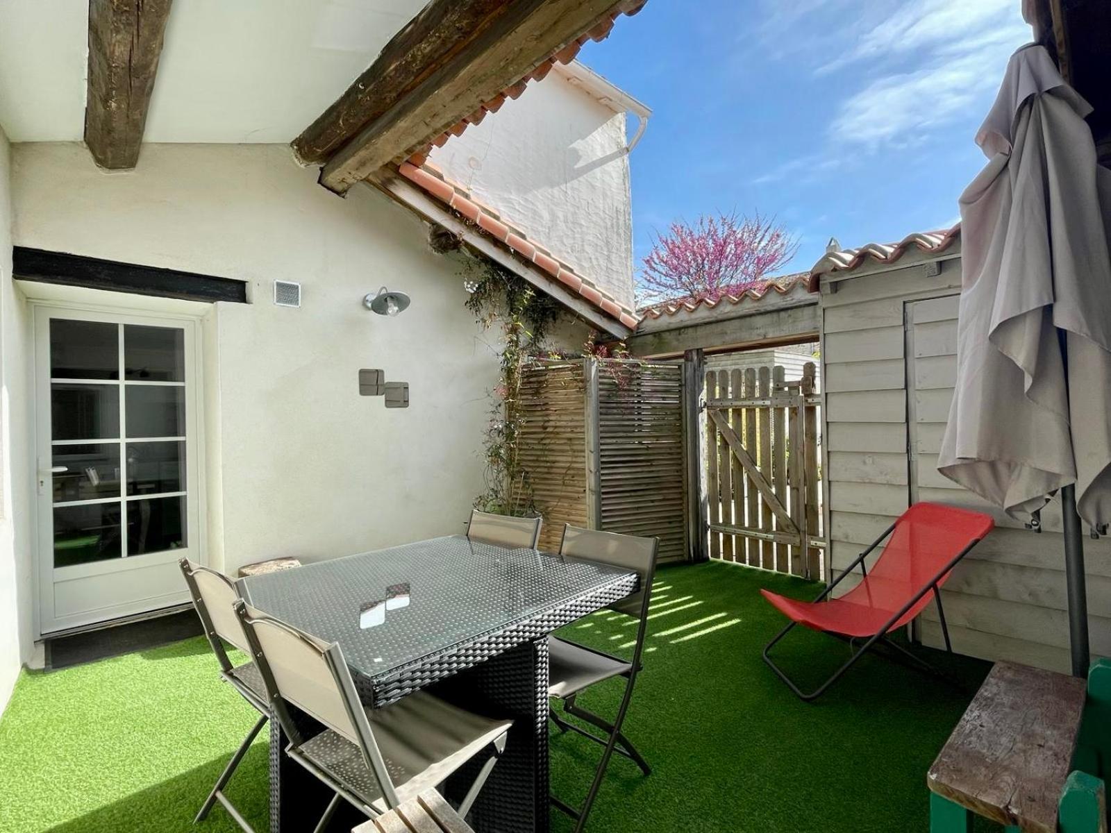 Beau T3 *** Pour 2 A 4 Pers Avec Patio Privatif Apartment La Couarde-sur-Mer Luaran gambar
