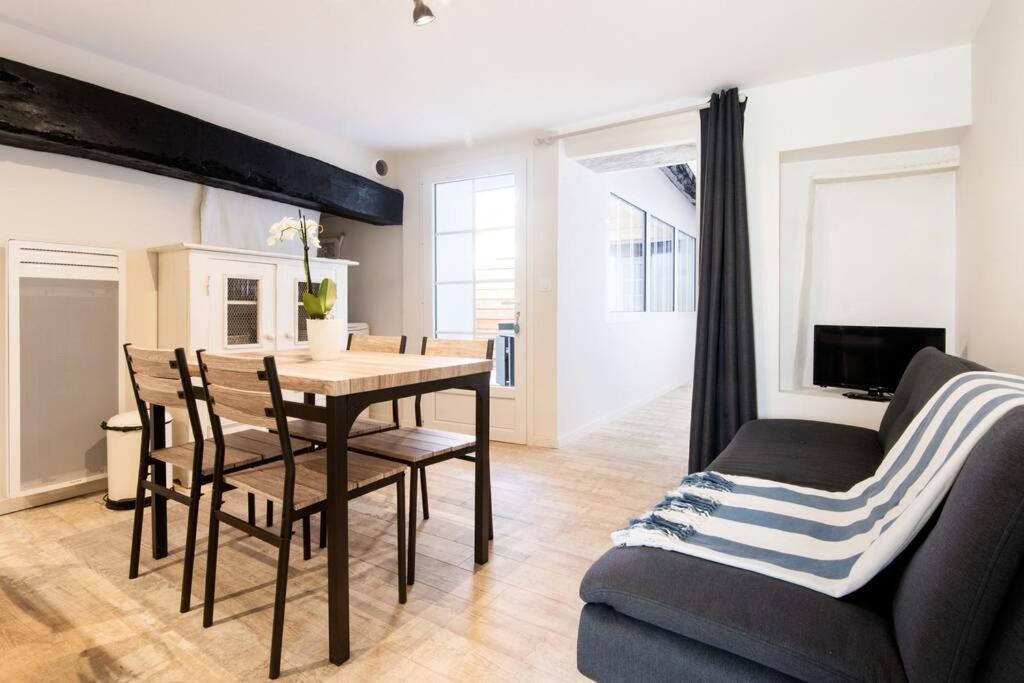 Beau T3 *** Pour 2 A 4 Pers Avec Patio Privatif Apartment La Couarde-sur-Mer Luaran gambar